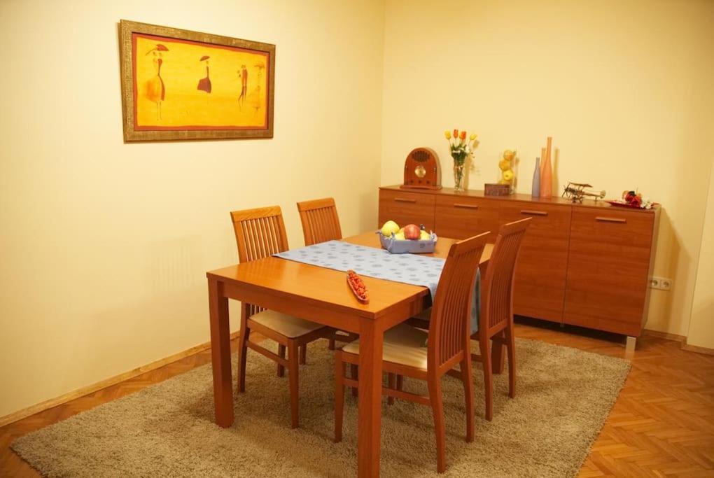 Alegra Apartment In Sofia Downtown Экстерьер фото