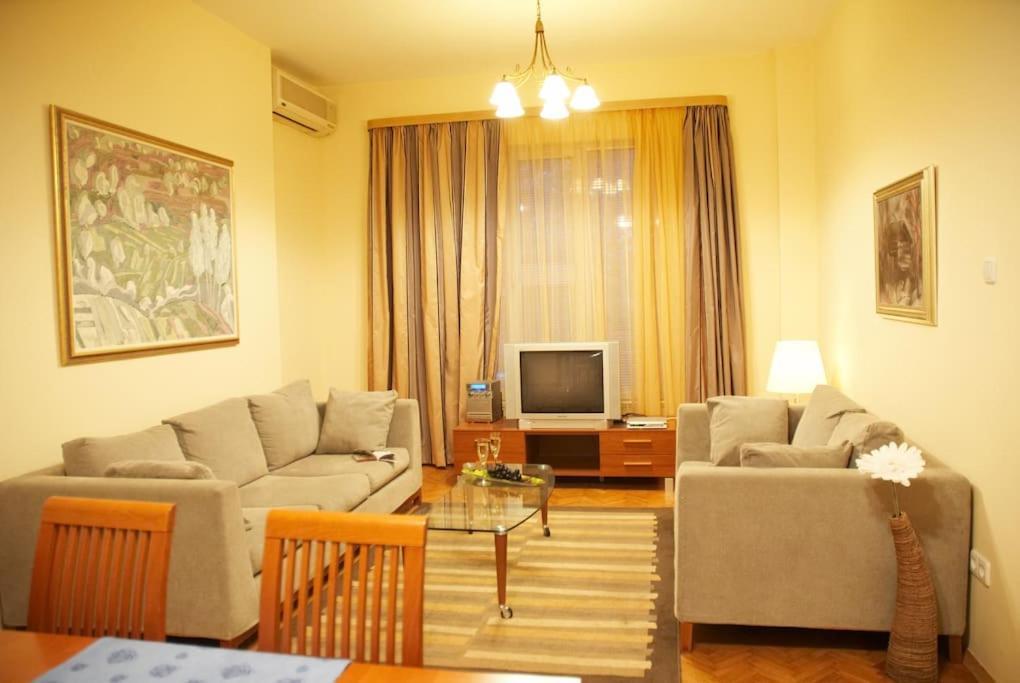 Alegra Apartment In Sofia Downtown Экстерьер фото